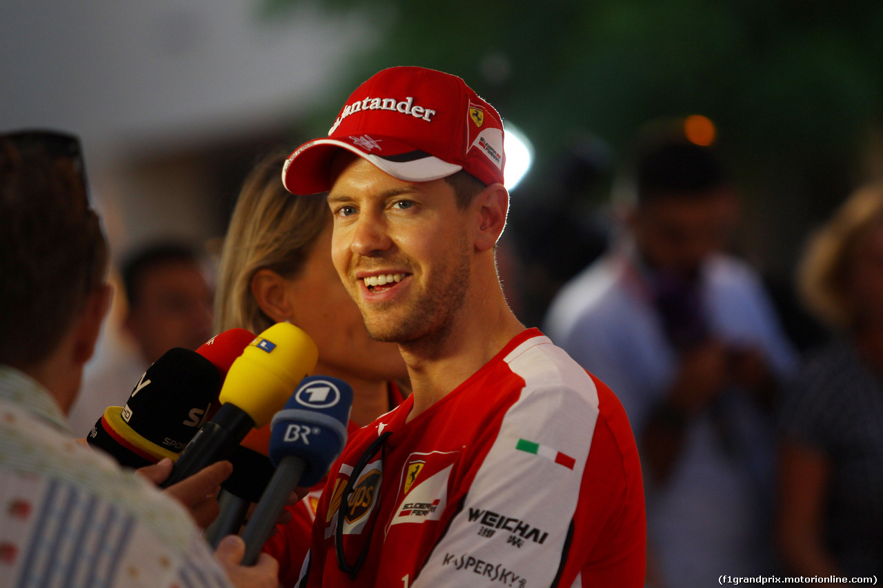 GP ABU DHABI, 28.11.2015 - Qualifiche, Sebastian Vettel (GER) Ferrari SF15-T