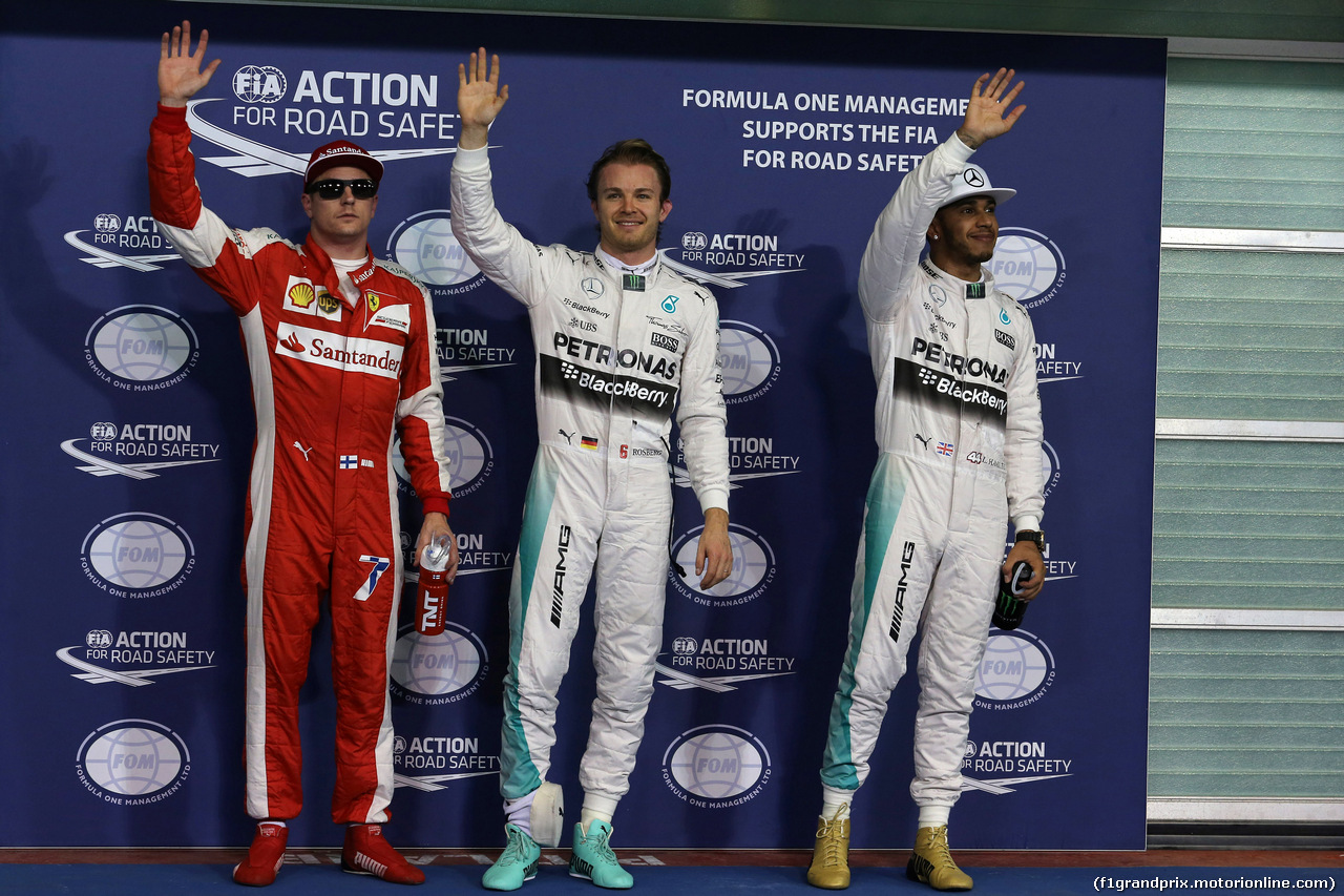 GP ABU DHABI, 28.11.2015 - Qualifiche, terzo Kimi Raikkonen (FIN) Ferrari SF15-T, Nico Rosberg (GER) Mercedes AMG F1 W06 pole position e secondo Lewis Hamilton (GBR) Mercedes AMG F1 W06