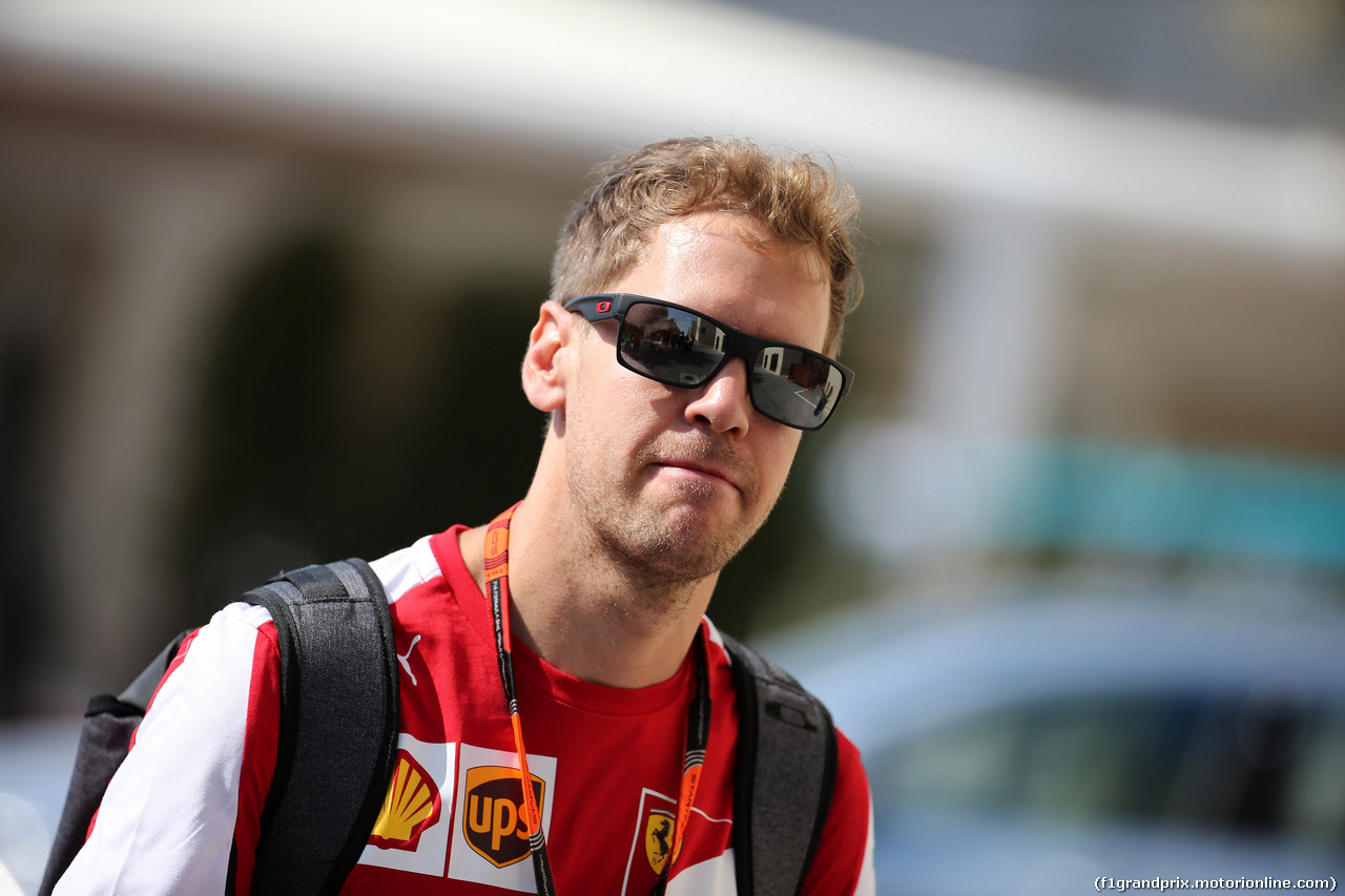 GP ABU DHABI, 27.11.2015 - Sebastian Vettel (GER) Ferrari SF15-T
