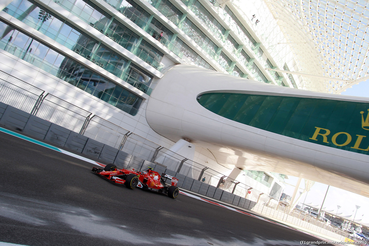 GP ABU DHABI, 27.11.2015 - Prove Libere 1, Kimi Raikkonen (FIN) Ferrari SF15-T