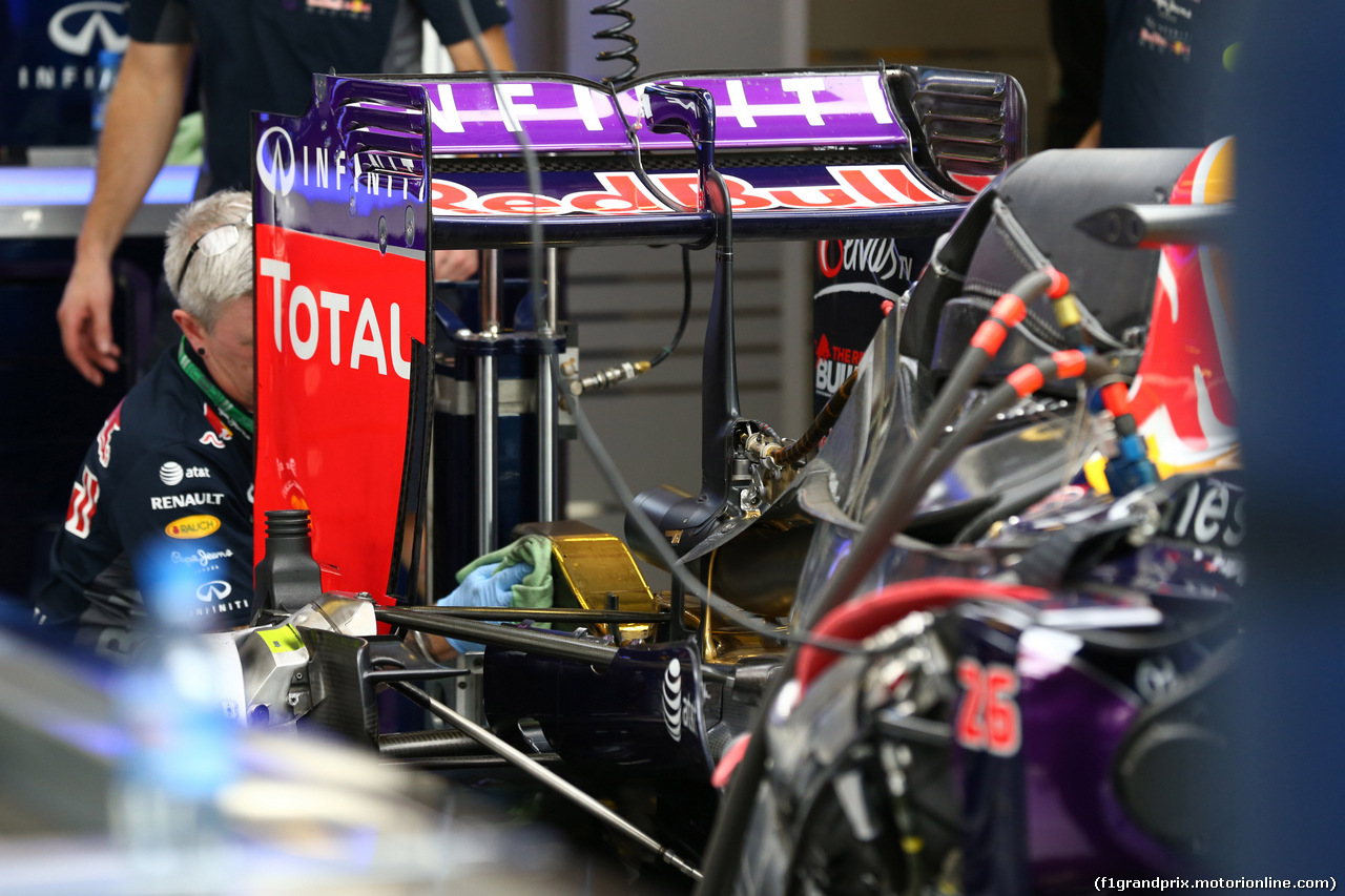GP ABU DHABI, 27.11.2015 - Prove Libere 1, Red Bull Racing RB11, detail