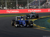 GP AUSTRALIA, 15.03.2015 - Gara, Marcus Ericsson (SUE) Sauber C34 davanti a Nico Rosberg (GER) Mercedes AMG F1 W06