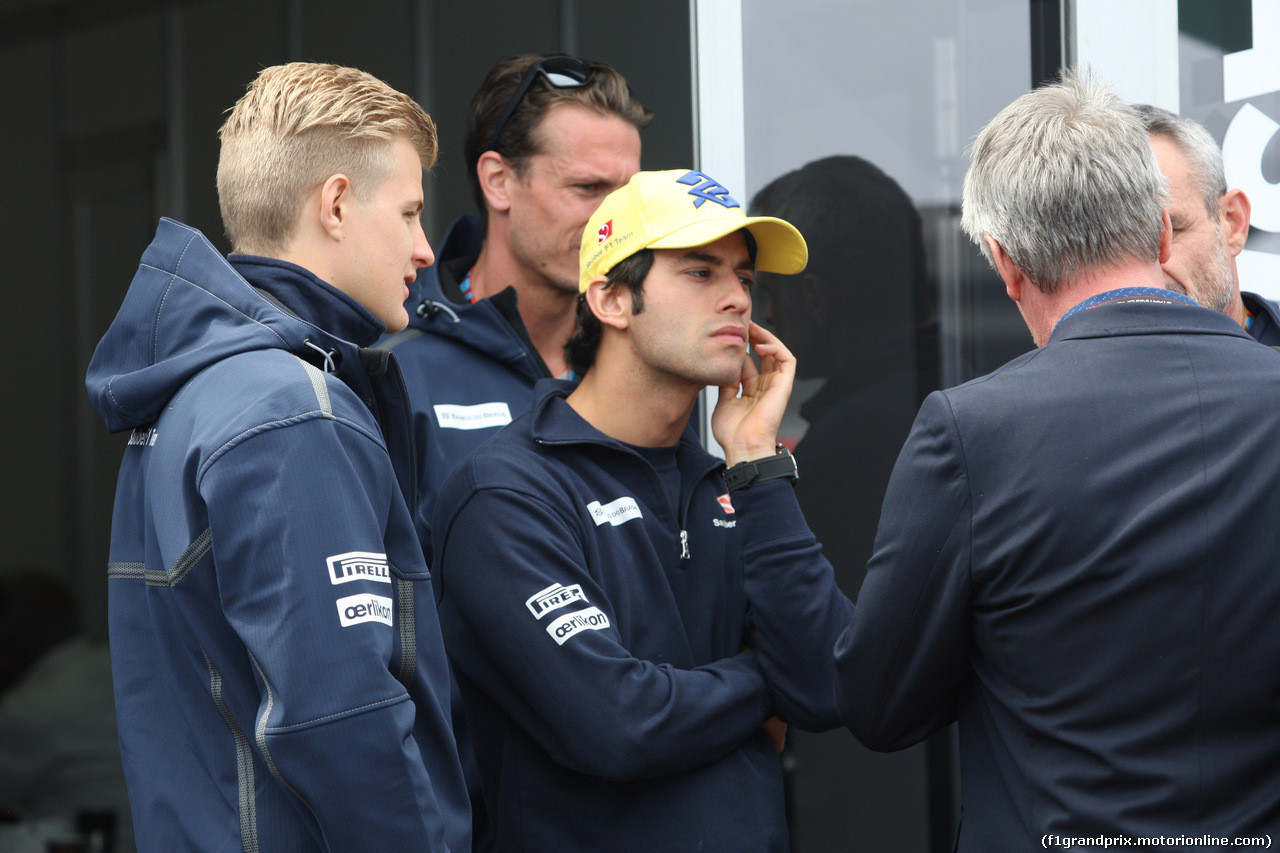 GP AUSTRALIA, 12.03.2015 - (L-R) Marcus Ericsson (SUE) Sauber C34 e Felipe Nasr (BRA) Sauber C34