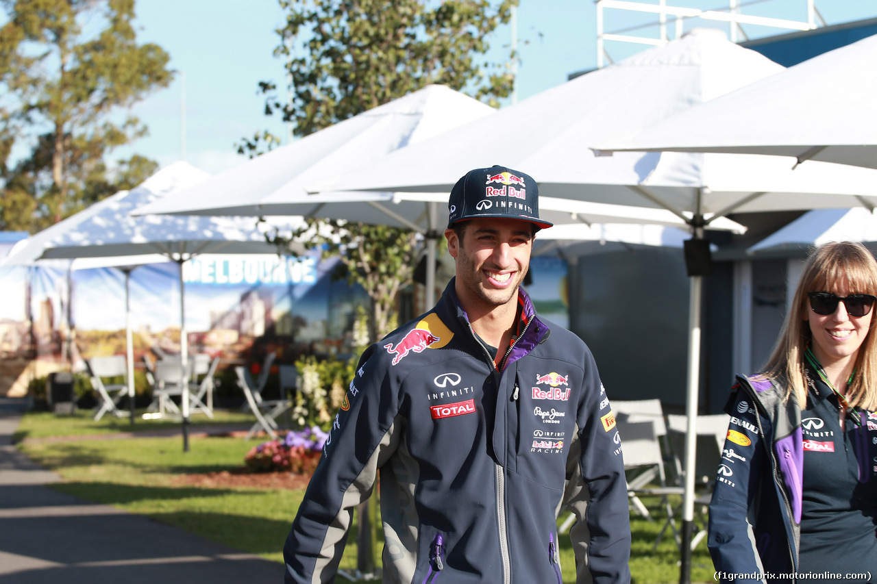 GP AUSTRALIA, 12.03.2015 - Daniel Ricciardo (AUS) Red Bull Racing RB11