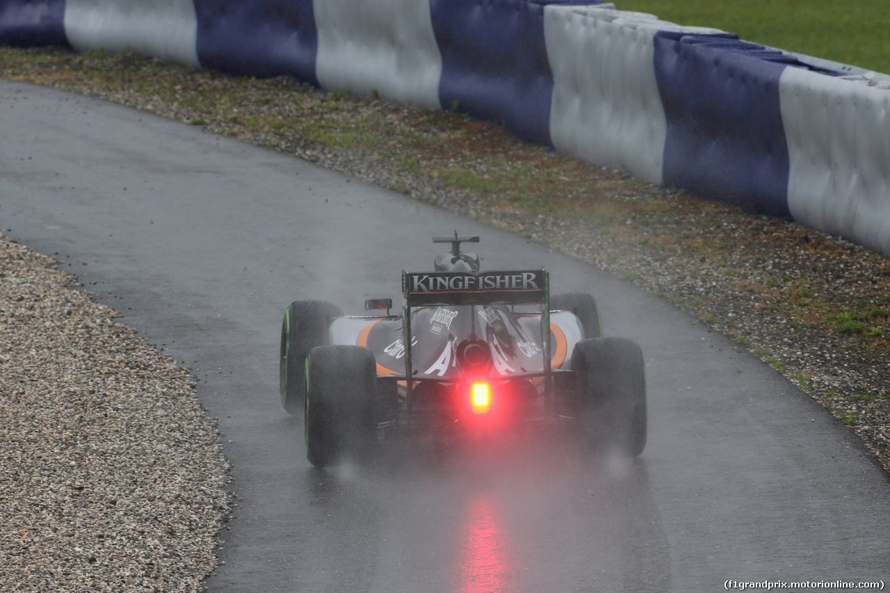 GP AUSTRIA, 20.06.2015- Prove Libere 3, Nico Hulkenberg (GER) Sahara Force India F1 VJM08 out of the track