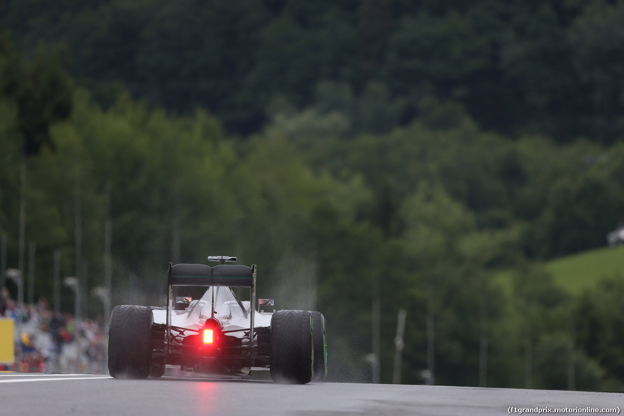 GP AUSTRIA, 20.06.2015- Qualifiche, Lewis Hamilton (GBR) Mercedes AMG F1 W06