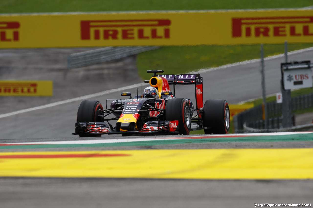 GP AUSTRIA, 20.06.2015- Qualifiche, Daniel Ricciardo (AUS) Red Bull Racing RB11