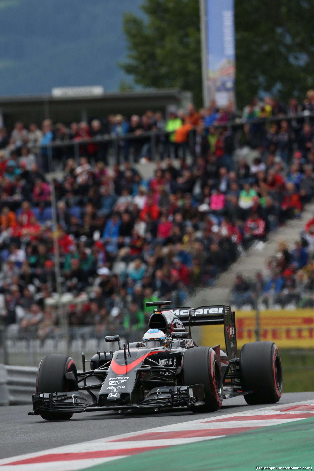 GP AUSTRIA, 20.06.2015- Qualifiche, Fernando Alonso (ESP) McLaren Honda MP4-30