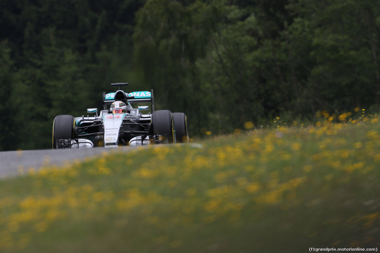 GP AUSTRIA, 19.06.2015- Prove Libere 1, Lewis Hamilton (GBR) Mercedes AMG F1 W06