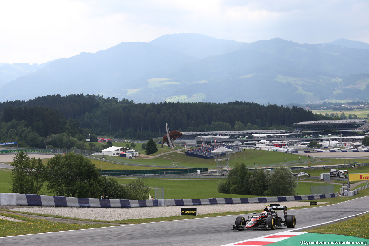 GP AUSTRIA, 19.06.2015- Prove Libere 1, Jenson Button (GBR) McLaren Honda MP4-30