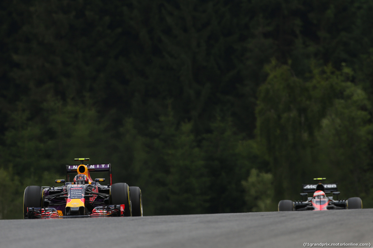 GP AUSTRIA, 19.06.2015- Prove Libere 1, Daniil Kvyat (RUS) Red Bull Racing RB11