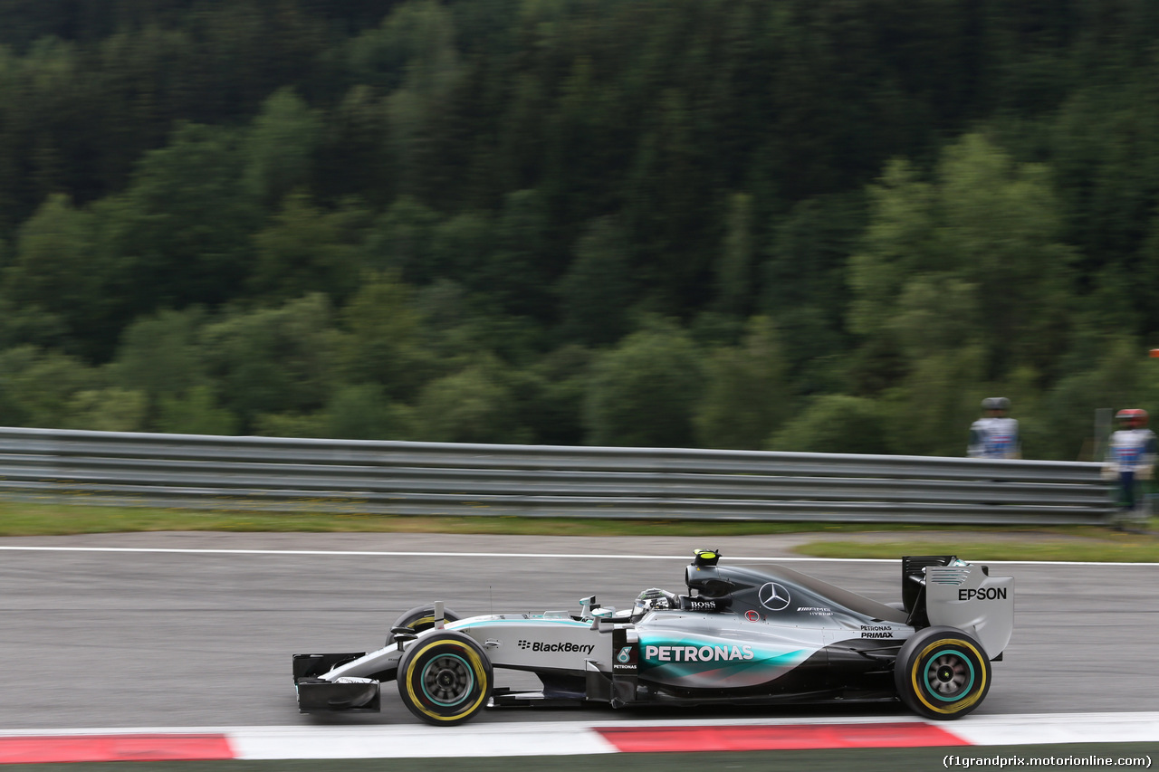 GP AUSTRIA, 19.06.2015- Prove Libere 1, Nico Rosberg (GER) Mercedes AMG F1 W06