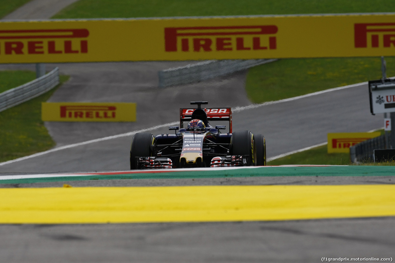 GP AUSTRIA, 19.06.2015- Prove Libere 2, Max Verstappen (NED) Scuderia Toro Rosso STR10