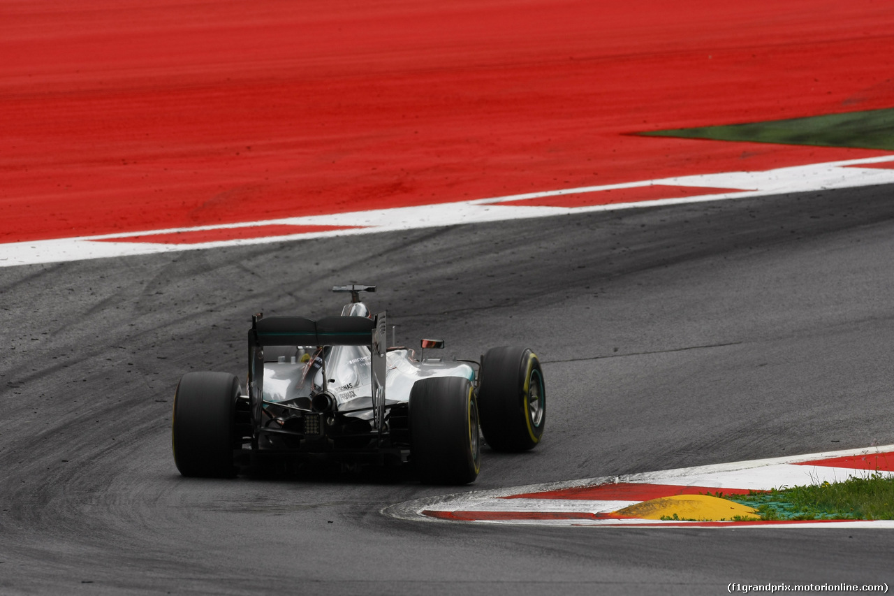 GP AUSTRIA, 19.06.2015- Prove Libere 2, Lewis Hamilton (GBR) Mercedes AMG F1 W06