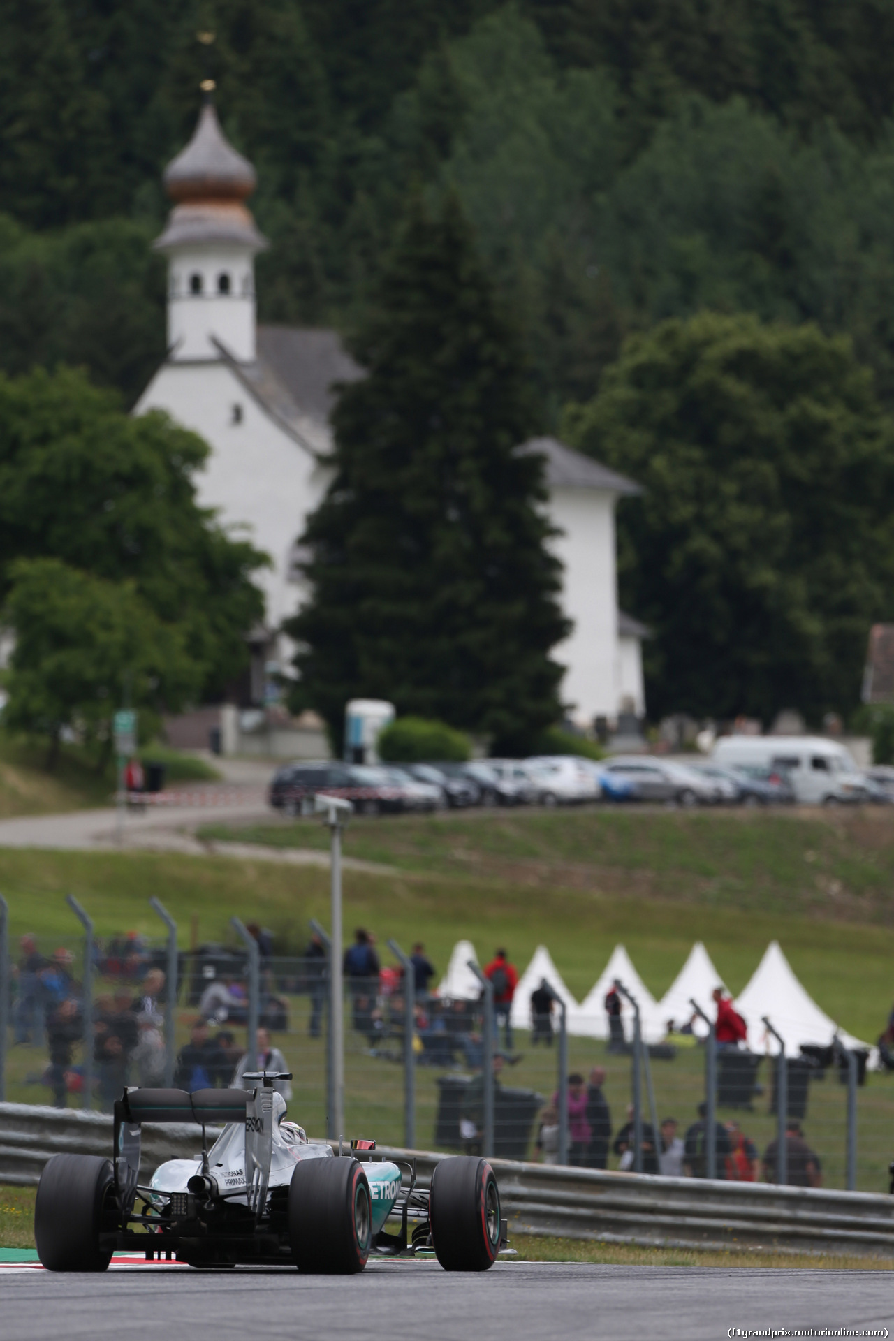 GP AUSTRIA, 19.06.2015- Prove Libere 2, Lewis Hamilton (GBR) Mercedes AMG F1 W06