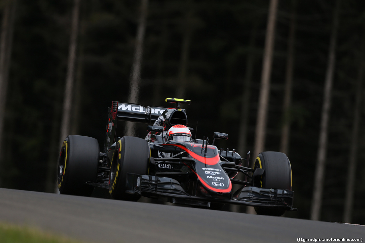 GP AUSTRIA, 19.06.2015- Prove Libere 2, Jenson Button (GBR) McLaren Honda MP4-30