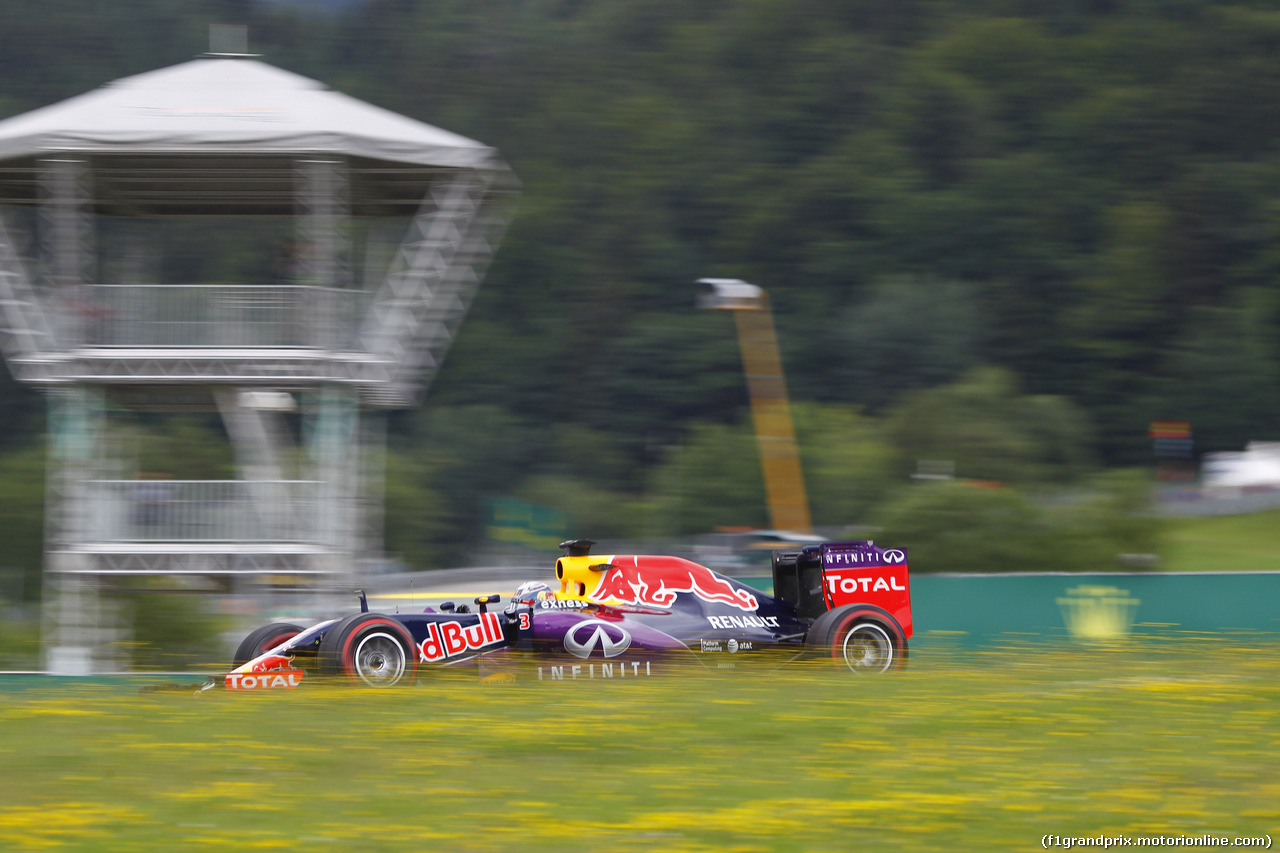 GP AUSTRIA, 19.06.2015- Prove Libere 2, Daniel Ricciardo (AUS) Red Bull Racing RB11