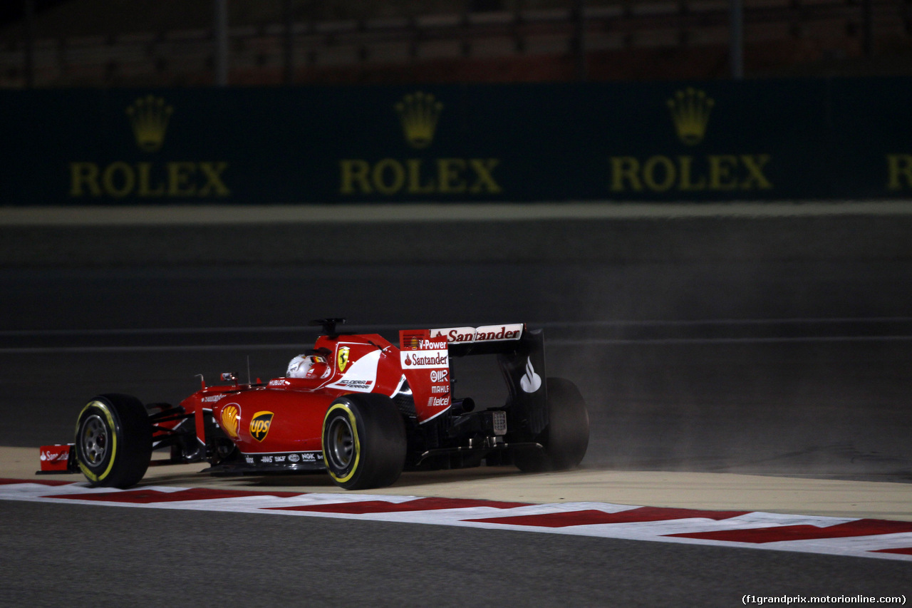GP BAHRAIN, 19.04.2015 - Gara, Sebastian Vettel (GER) Ferrari SF15-T