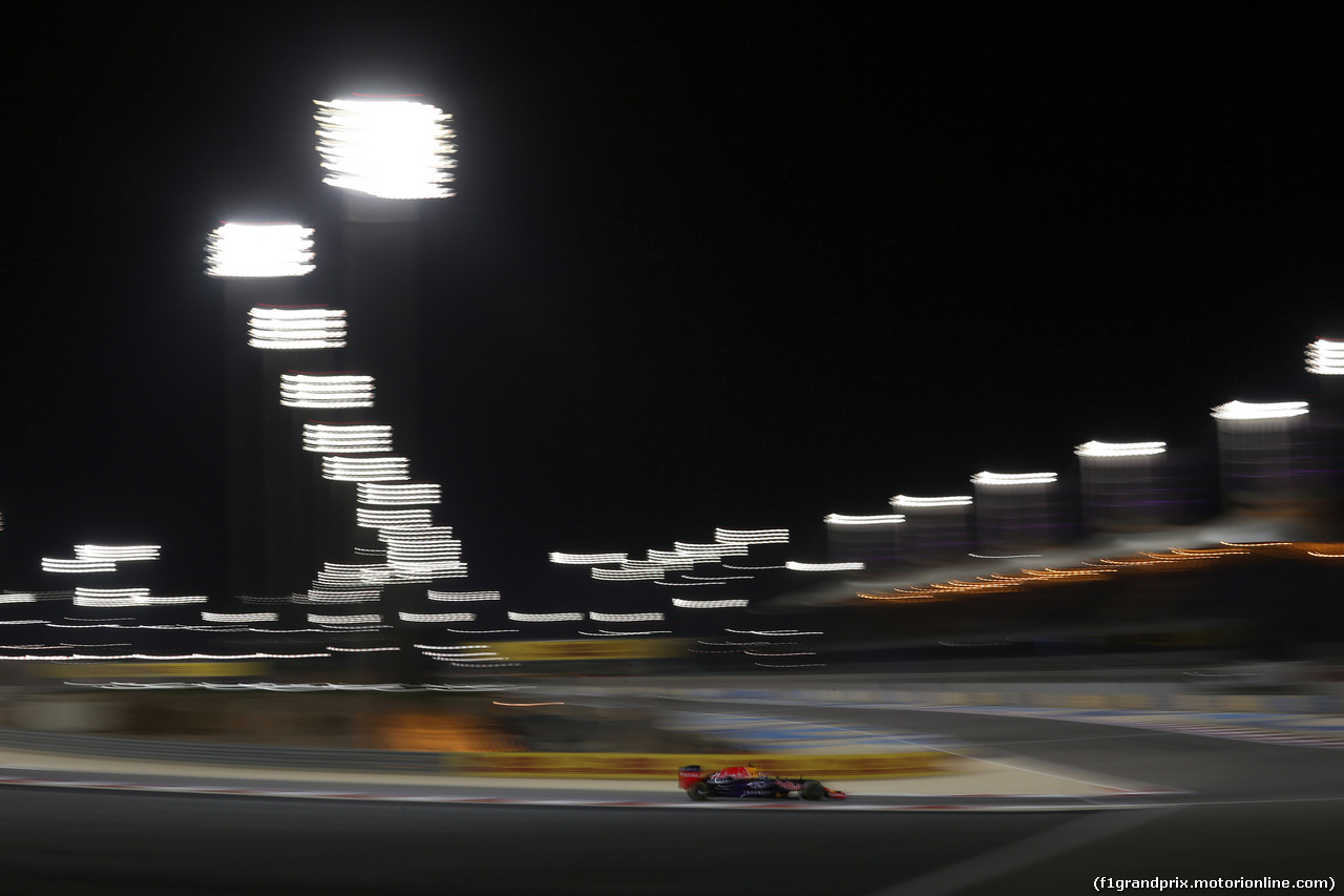 GP BAHRAIN, 19.04.2015 - Gara, Daniil Kvyat (RUS) Red Bull Racing RB11