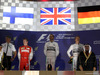 GP BAHRAIN, 19.04.2015 - Gara, 1st position Lewis Hamilton (GBR) Mercedes AMG F1 W06, secondo Kimi Raikkonen (FIN) Ferrari SF15-T e terzo Nico Rosberg (GER) Mercedes AMG F1 W06