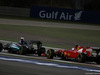 GP BAHRAIN, 19.04.2015 - Gara, Lewis Hamilton (GBR) Mercedes AMG F1 W06 e Sebastian Vettel (GER) Ferrari SF15-T