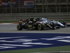 GP BAHRAIN, 19.04.2015 - Gara, Pastor Maldonado (VEN) Lotus F1 Team E23 e Valtteri Bottas (FIN) Williams F1 Team FW37