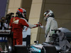 GP BAHRAIN, 19.04.2015 - Gara, 1st position Lewis Hamilton (GBR) Mercedes AMG F1 W06 e secondo Kimi Raikkonen (FIN) Ferrari SF15-T