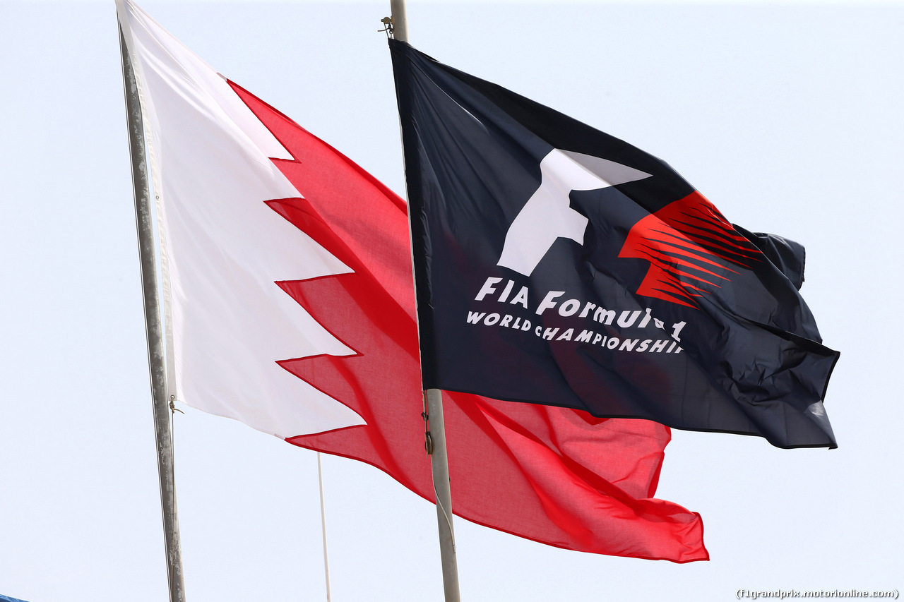 GP BAHRAIN, 16.04.2015 - Bahrain e Fia flags