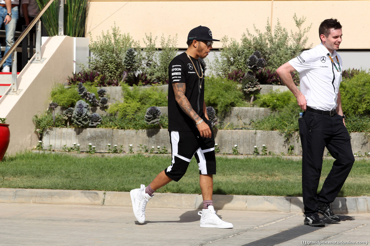 GP BAHRAIN, 16.04.2015 - Lewis Hamilton (GBR) Mercedes AMG F1 W06