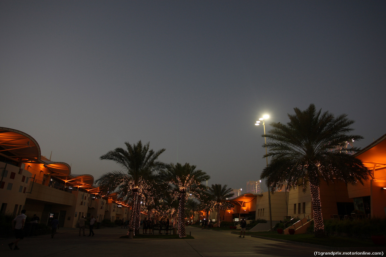 GP BAHRAIN, 16.04.2015 - The paddock