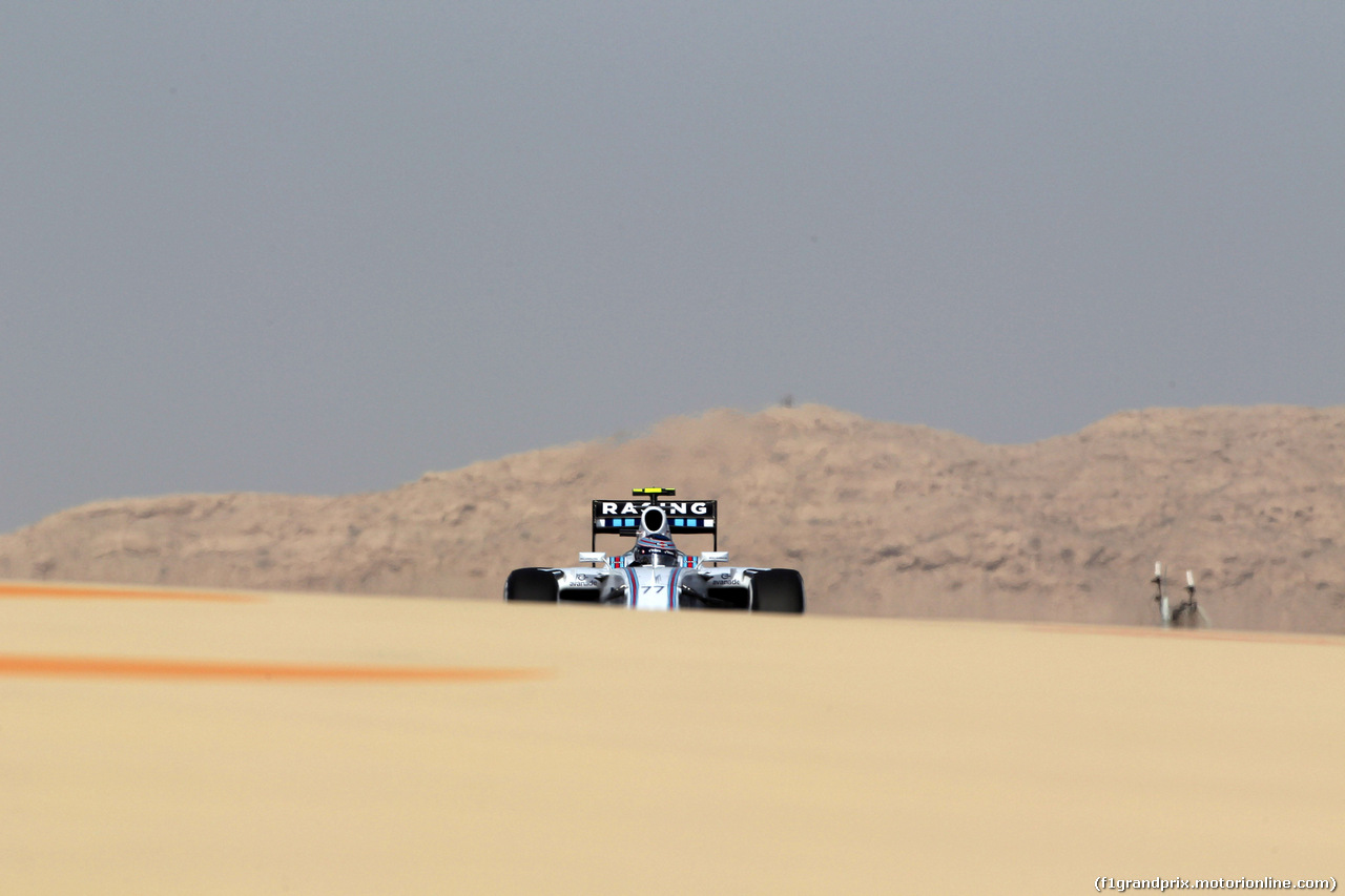 GP BAHRAIN, 18.04.2015 - Prove Libere 3, Valtteri Bottas (FIN) Williams F1 Team FW37