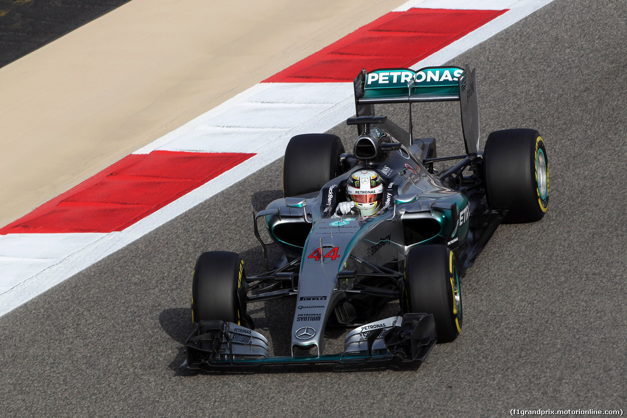 GP BAHRAIN, 18.04.2015 - Prove Libere 3, Lewis Hamilton (GBR) Mercedes AMG F1 W06