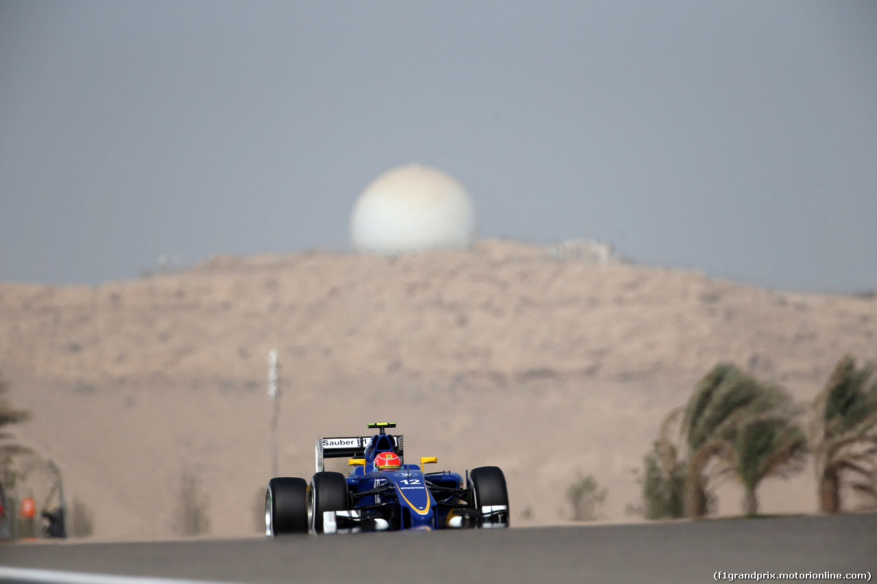 GP BAHRAIN, 18.04.2015 - Prove Libere 3, Felipe Nasr (BRA) Sauber C34