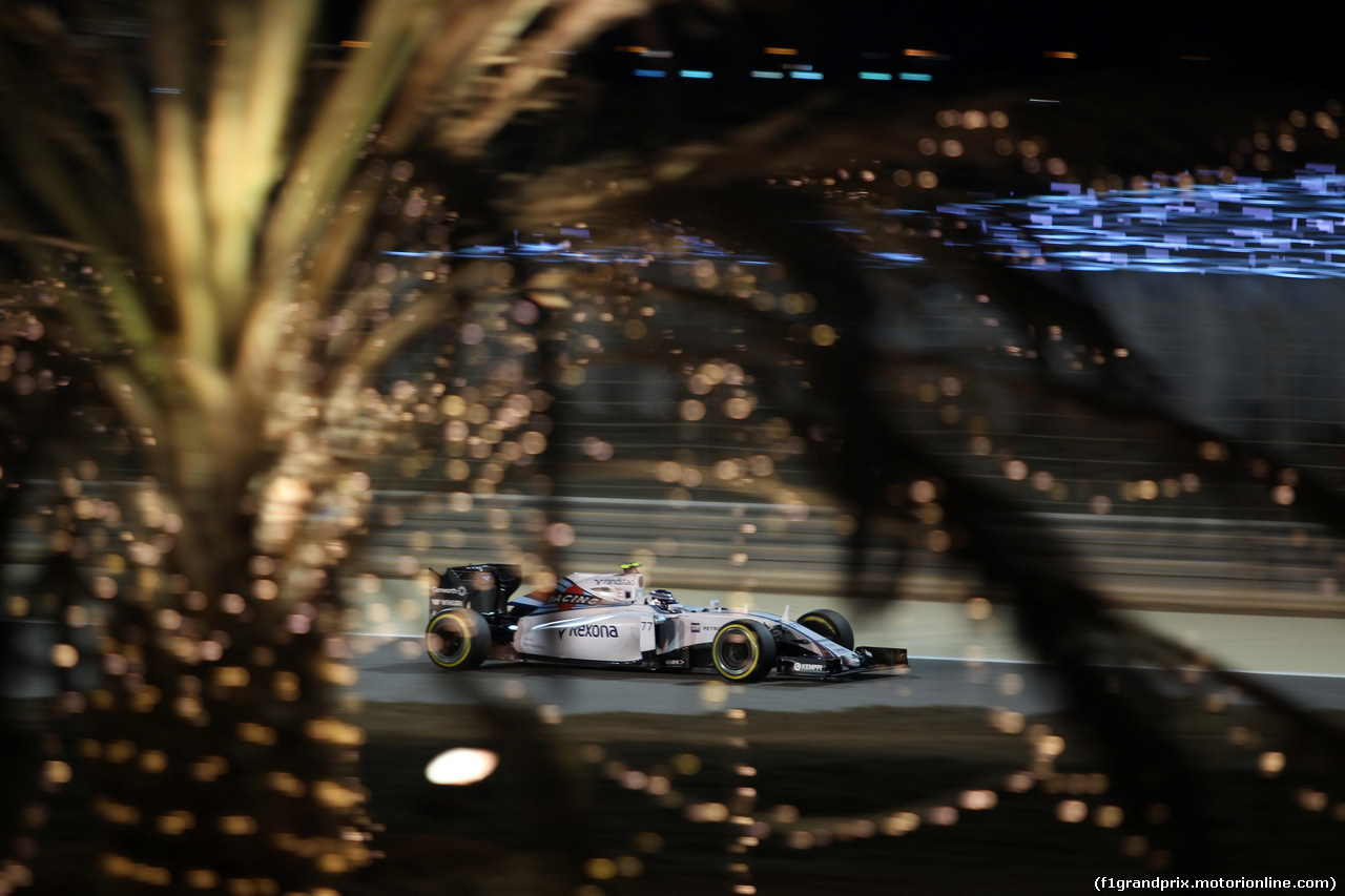 GP BAHRAIN, 18.04.2015 - Qualifiche, Valtteri Bottas (FIN) Williams F1 Team FW37