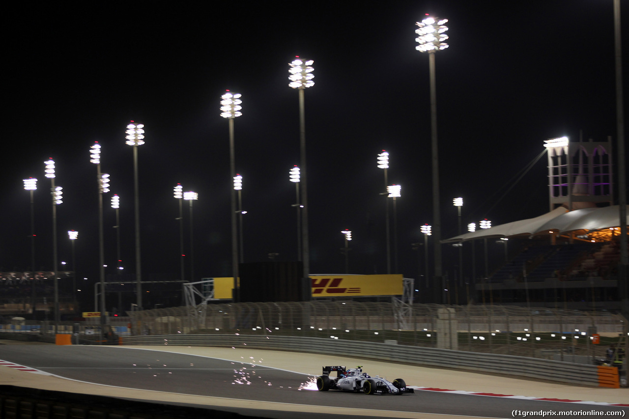 GP BAHRAIN, 18.04.2015 - Qualifiche, Valtteri Bottas (FIN) Williams F1 Team FW37