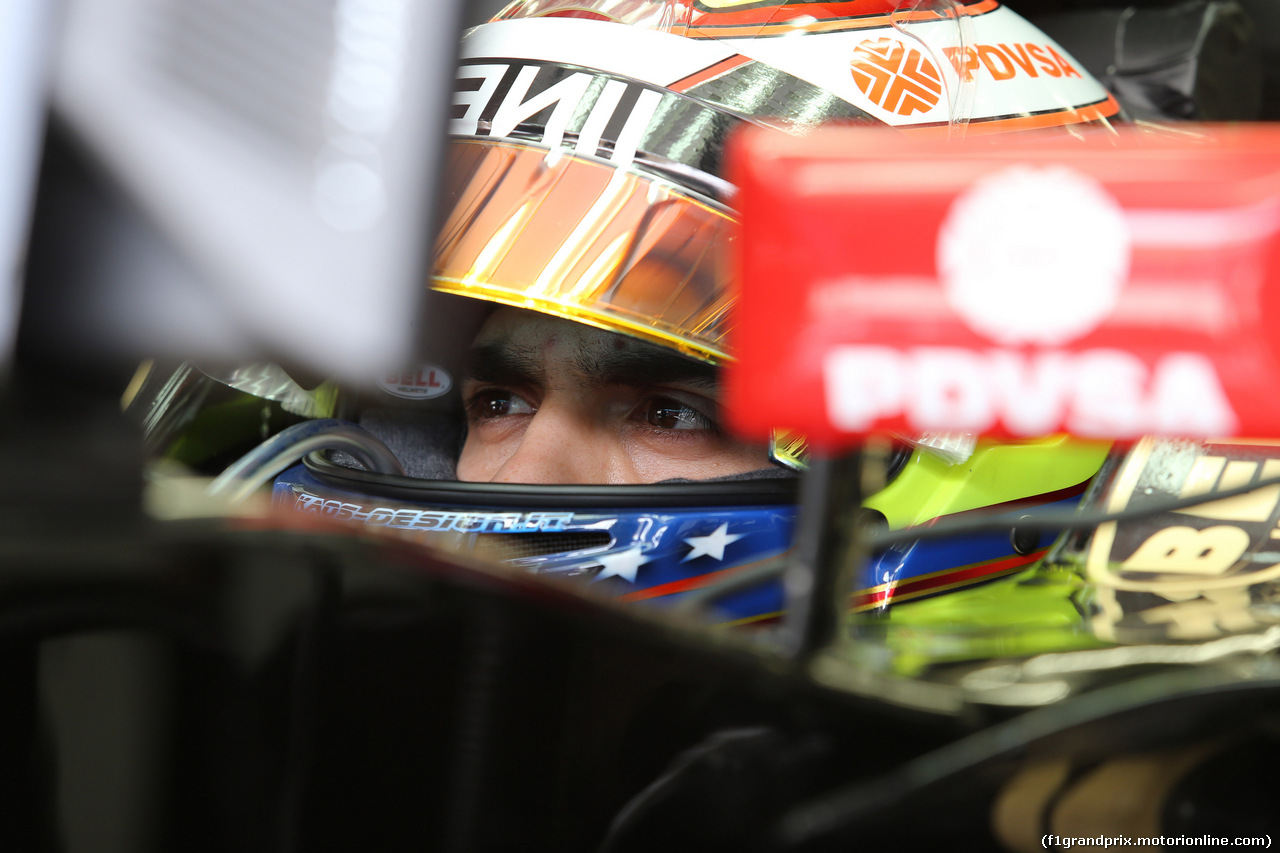 GP BAHRAIN, 17.04.2015 - Prove Libere 1, Pastor Maldonado (VEN) Lotus F1 Team E23