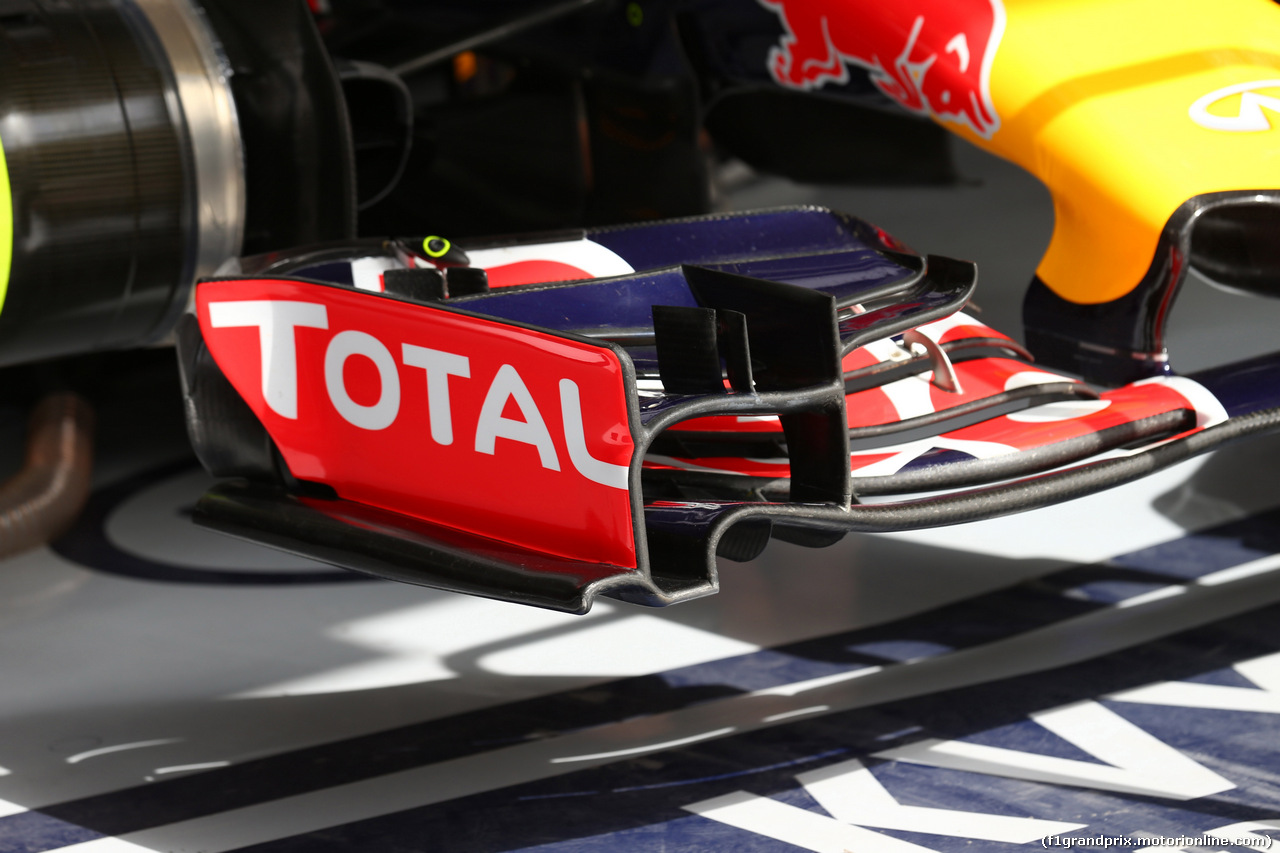 GP BAHRAIN, 17.04.2015 - Prove Libere 1, Red Bull Racing RB11, detail