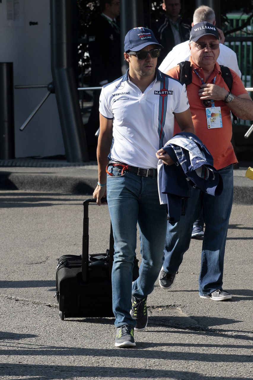GP BELGIO, 23.08.2015 - Felipe Massa (BRA) Williams F1 Team FW37 e his father Luis Antonio Massa (BRA)