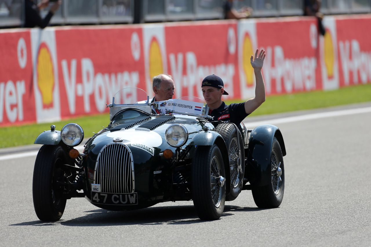 GP BELGIO, 23.08.2015 - Max Verstappen (NED) Scuderia Toro Rosso STR10 at drivers parade