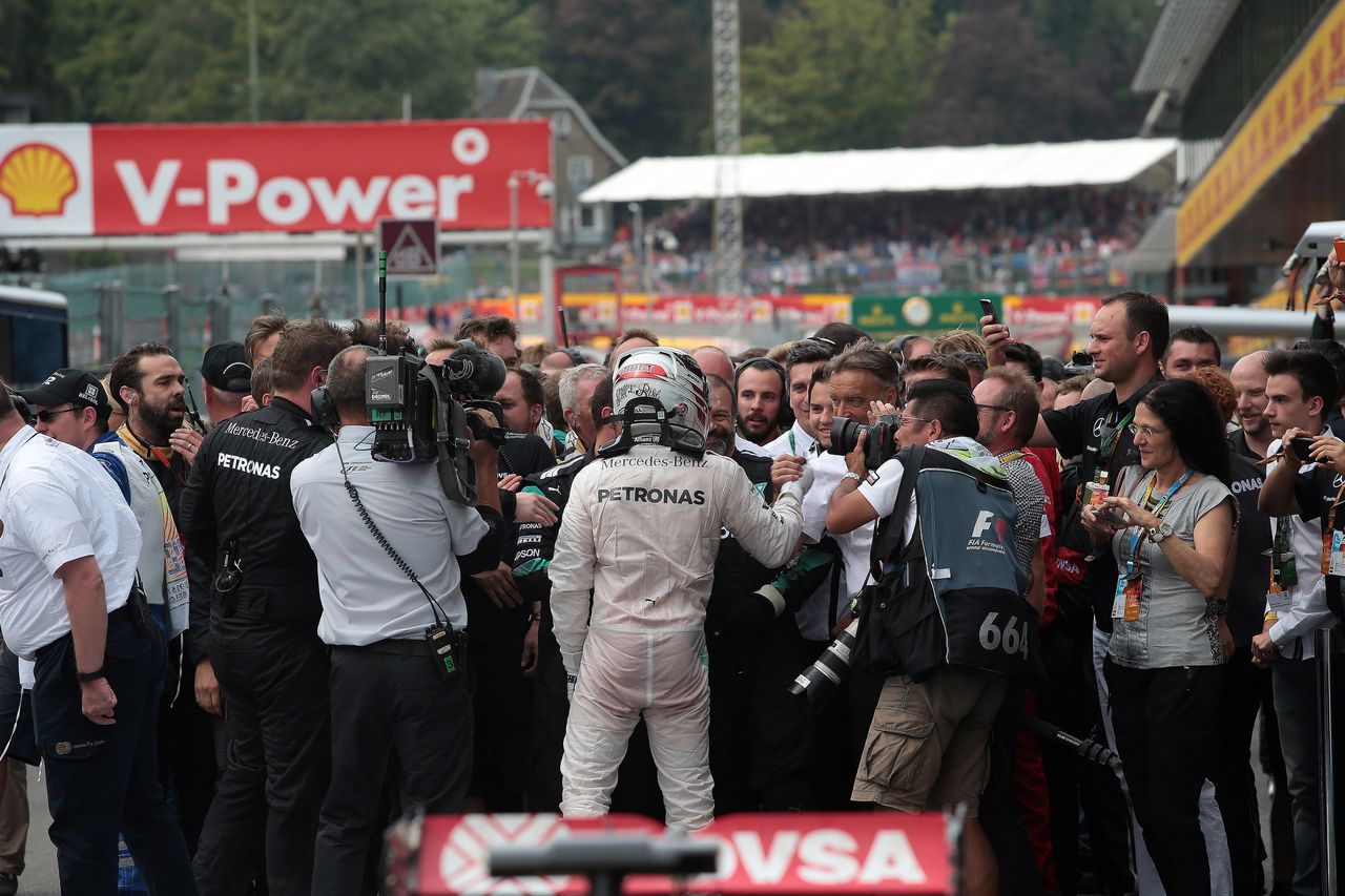 GP BELGIO, 23.08.2015 - Gara, Lewis Hamilton (GBR) Mercedes AMG F1 W06 vincitore