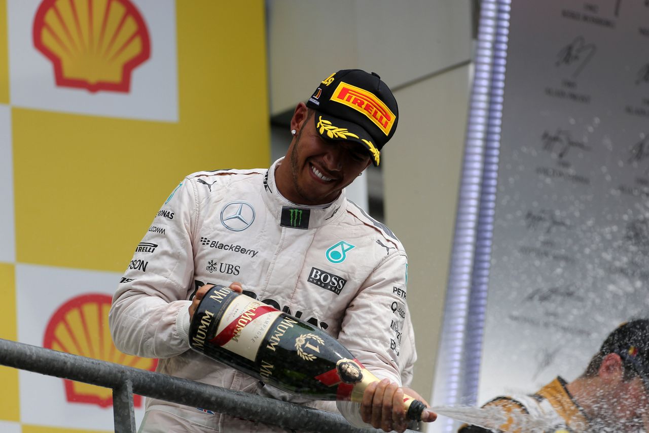 GP BELGIO, 23.08.2015 - Gara, 1st position Lewis Hamilton (GBR) Mercedes AMG F1 W06
