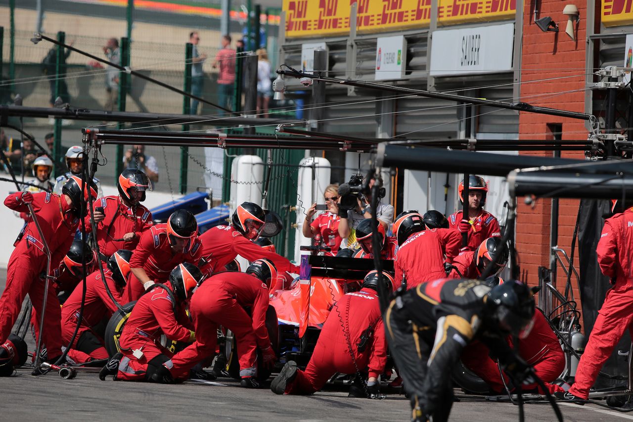 GP BELGIO, 23.08.2015 - Gara, Pit stop, William Stevens (GBR) Manor Marussia F1 Team