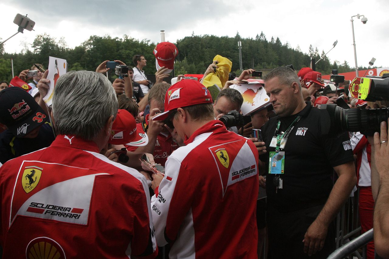 GP BELGIO, 20.08.2015 - Autograph session, Kimi Raikkonen (FIN) Ferrari SF15-T