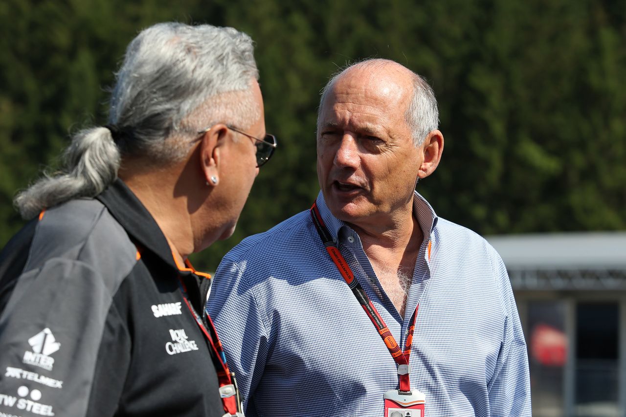 GP BELGIO, 22.08.2015 - Prove Libere 3, Vijay Mallya (IND), Chairman e Managine Director Force India e Ron Dennis (GBR) McLaren Executive Chairman