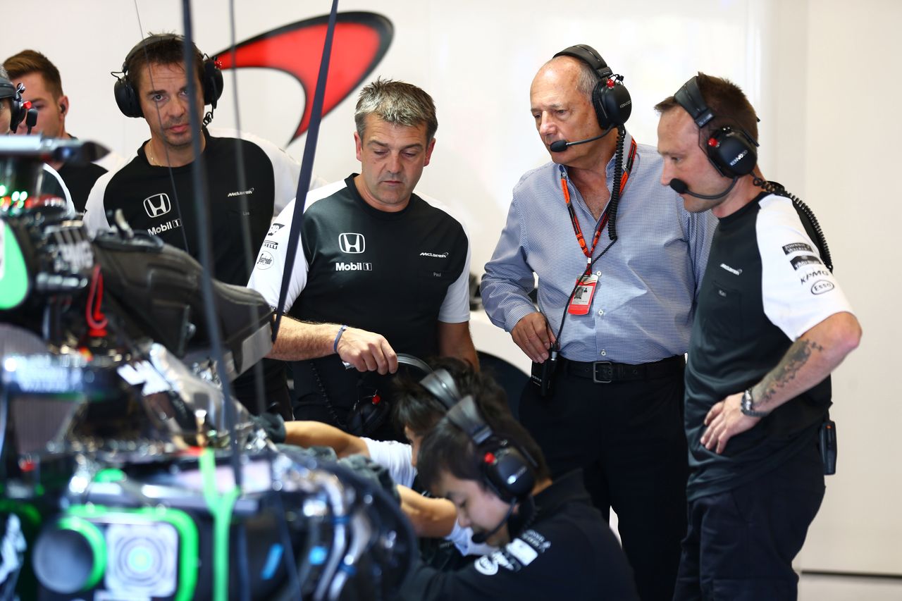 GP BELGIO, 22.08.2015 - Prove Libere 3, Ron Dennis (GBR) McLaren Executive Chairman