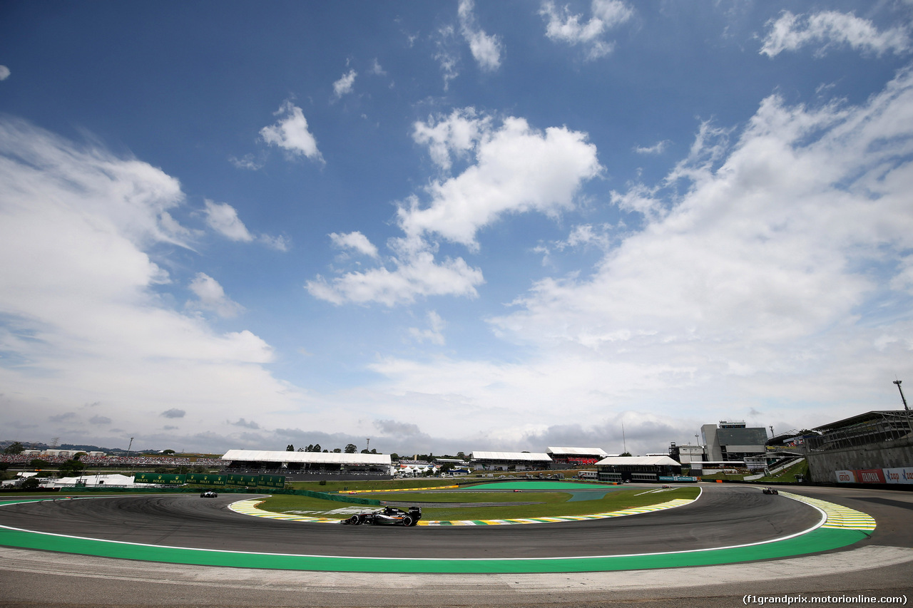 GP BRASILE, 15.11.2015 - Gara, Sergio Perez (MEX) Sahara Force India F1 VJM08