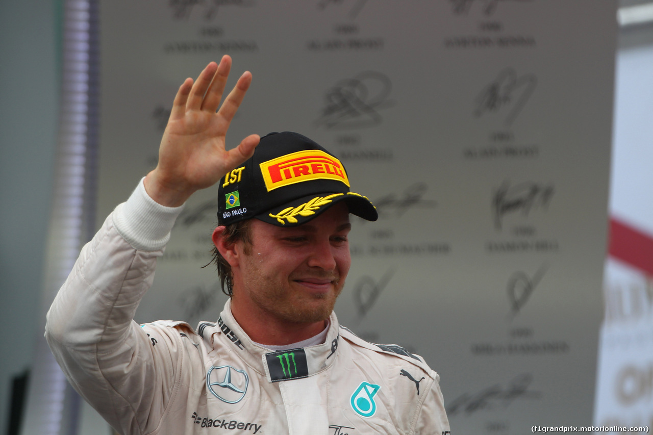 GP BRASILE, 15.11.2015 - Gara, Nico Rosberg (GER) Mercedes AMG F1 W06 vincitore