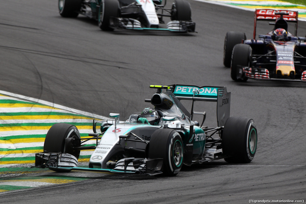 GP BRASILE, 15.11.2015 - Gara, Nico Rosberg (GER) Mercedes AMG F1 W06