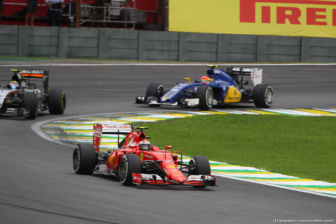 GP BRASILE, 15.11.2015 - Gara, Kimi Raikkonen (FIN) Ferrari SF15-T