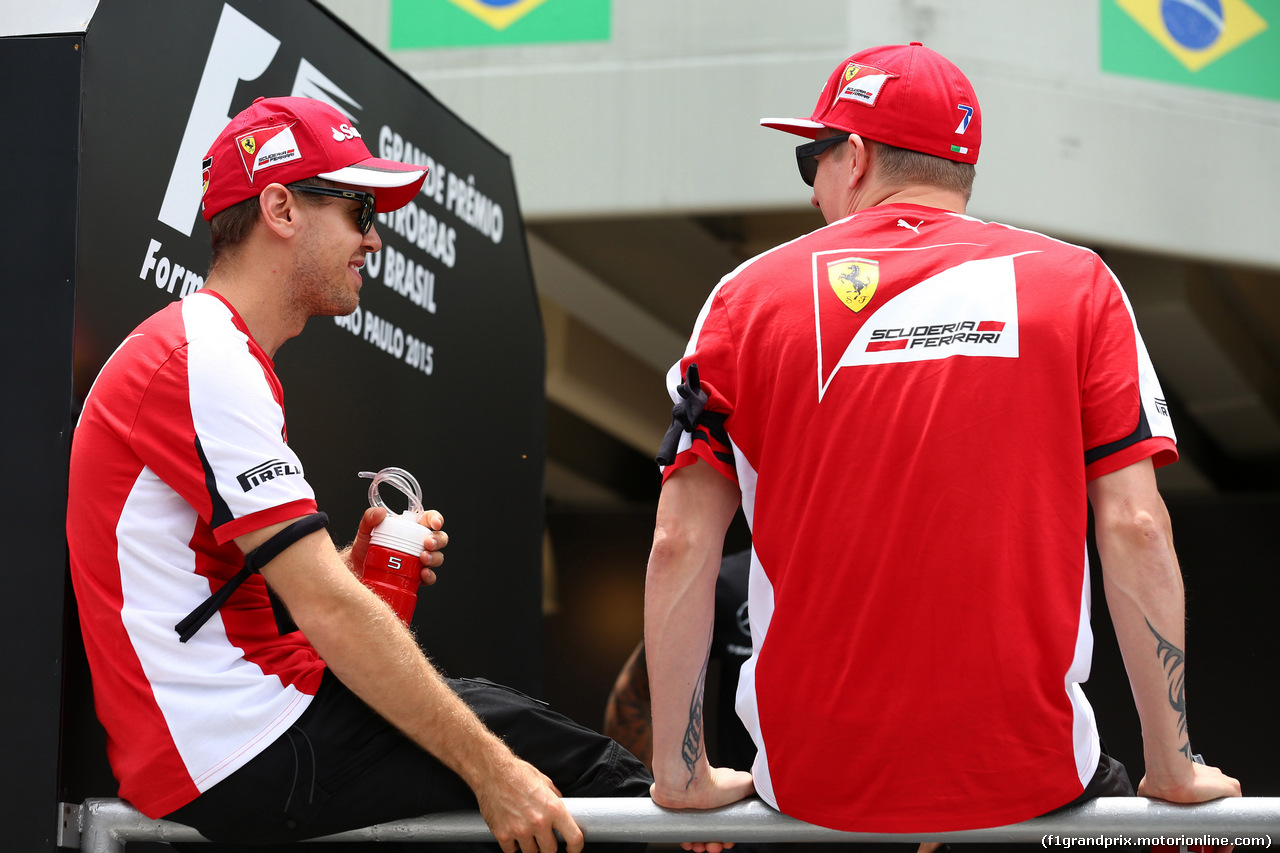 GP BRASILE, 15.11.2015 - Sebastian Vettel (GER) Ferrari SF15-T e Kimi Raikkonen (FIN) Ferrari SF15-T at drivers parade